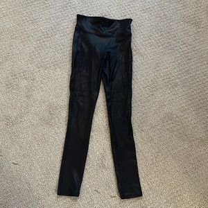 Spanx Faux Leather Leggings size Petite XS